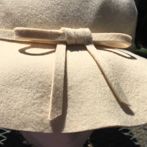 VTG Spring Vanilla Cream Felt Hat - Picture 5 of 8